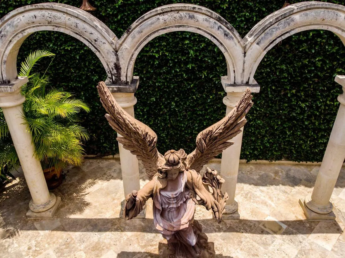 ホテル Hacienda San Angel プエルトバラータ